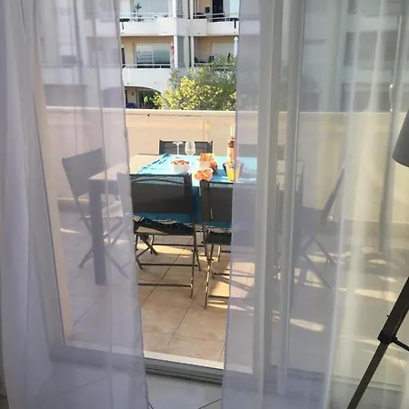 Bord De Juan Les Pins Apartman *