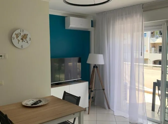 公寓 Bord De Juan Les Pins